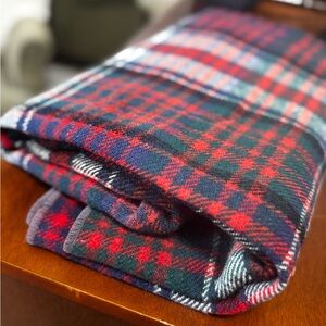 Vintage wool Scottish tartan plaid throw blanket